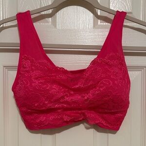 Zenana Outfitters Lace Bra in Vibrant Pink